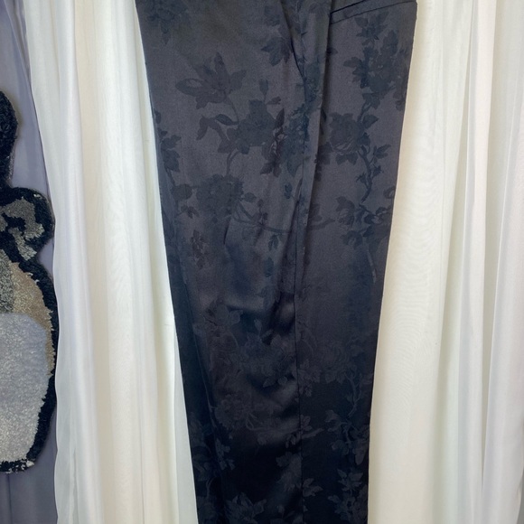 Zara Black Jacquard Floral Straight Leg Trousers - Picture 6 of 11